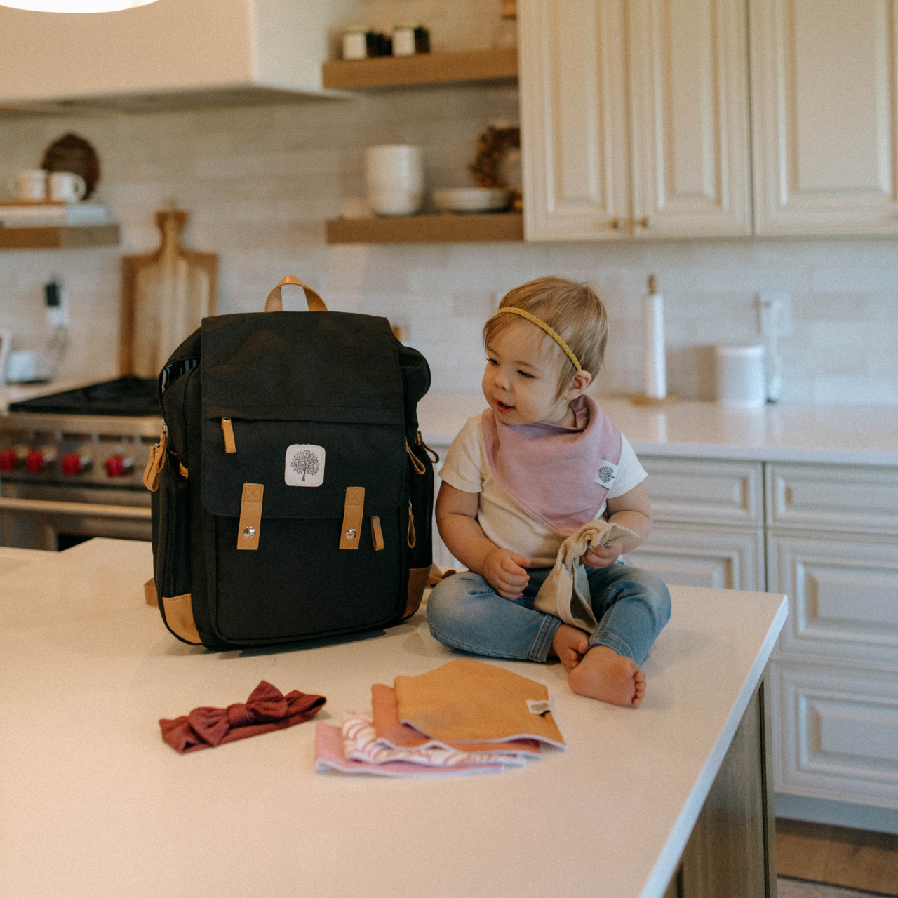 Parker Baby Co. Birch Bag Diaper Backpack - Black.