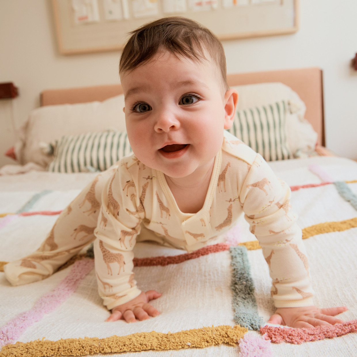 Magnetic Me Organic Cotton Footie - Cream Jolie Giraffe, 0-3 M.