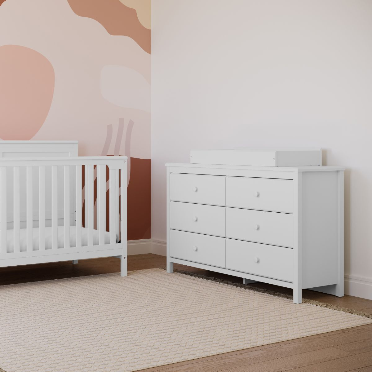 Storkcraft Alpine 6 Drawer Dresser - White.