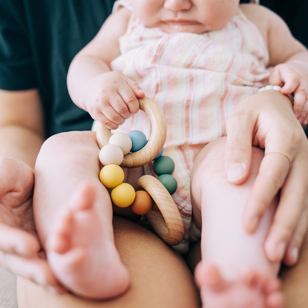 Loulou Lollipop Loulou Lollipop x Babylist Bubble Silicone & Wood Teething Rattle - Modern Primary Multi.