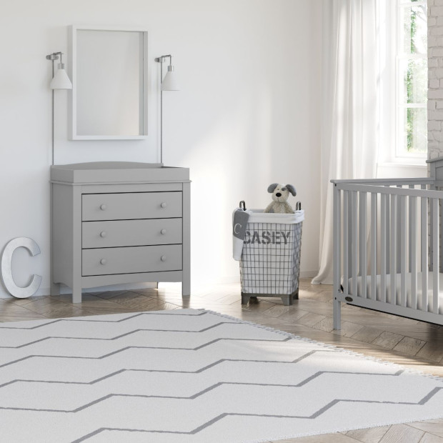 Graco Noah 3 Drawer Chest with Changing Topper - Pebble Gray.
