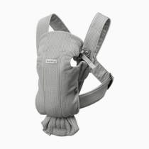 BabyBjörn Baby Carrier Mini, Gray, 3D Mesh | Newborn Carrier (7-25 lbs), Ergonomic, Easy-to-Use