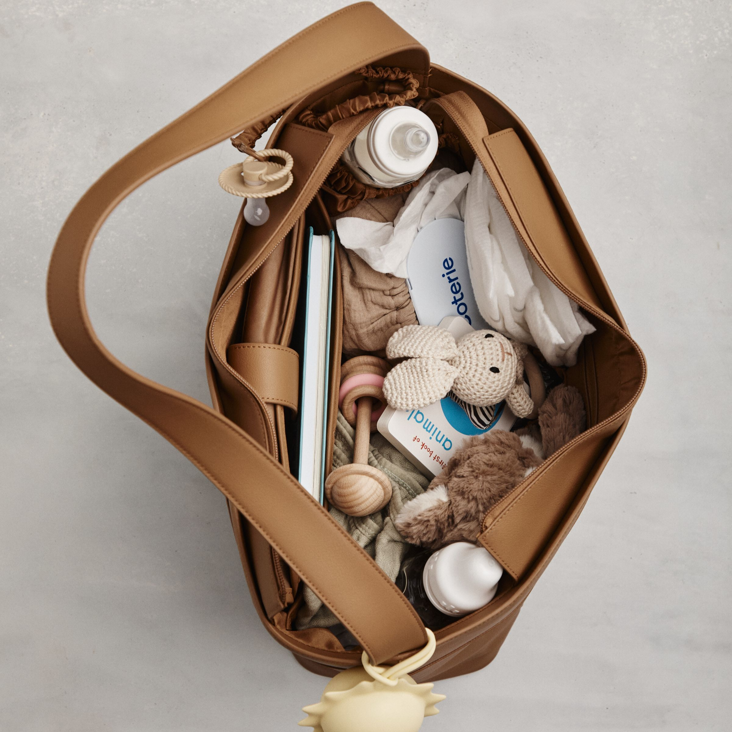 BEIS Travel The Diaper Tote - Camel.