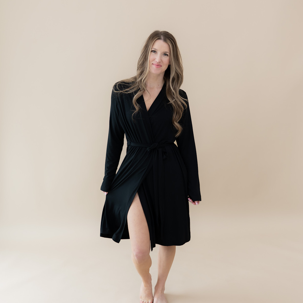 Kyte Baby Women's Lounge Robe - Midnight, Medium/ Large.