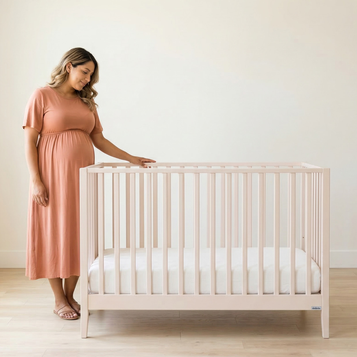 dadada LaLa 3-in-1 Convertible Crib - Almond Milk.
