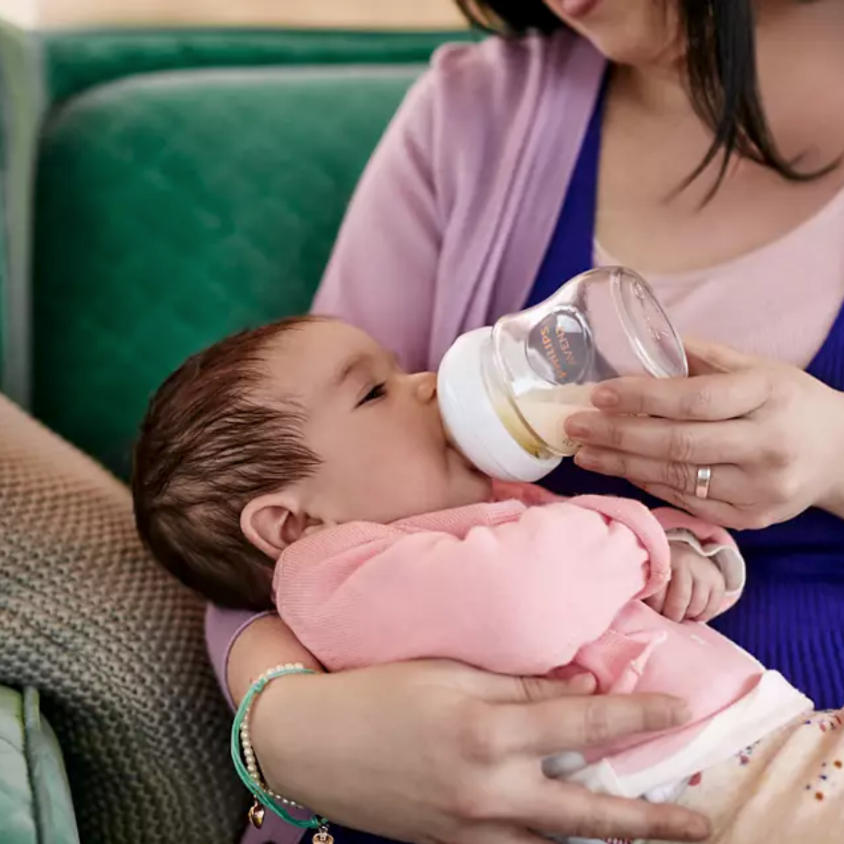 Philips Avent Glass Natural Baby Bottle with Natural Response Nipple - 4 Oz, 3.