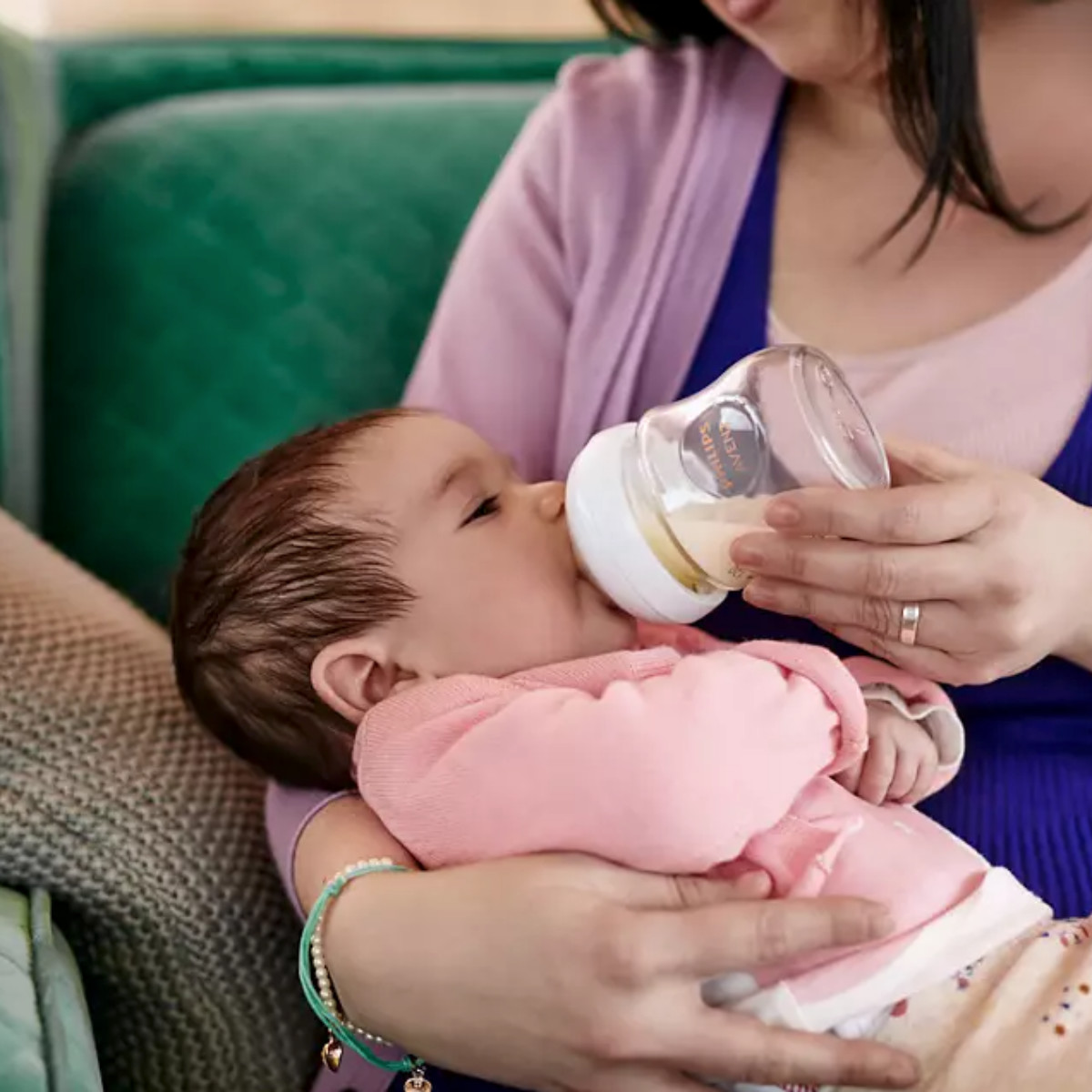 Philips Avent Glass Natural Baby Bottle with Natural Response Nipple - 4 Oz, 3.