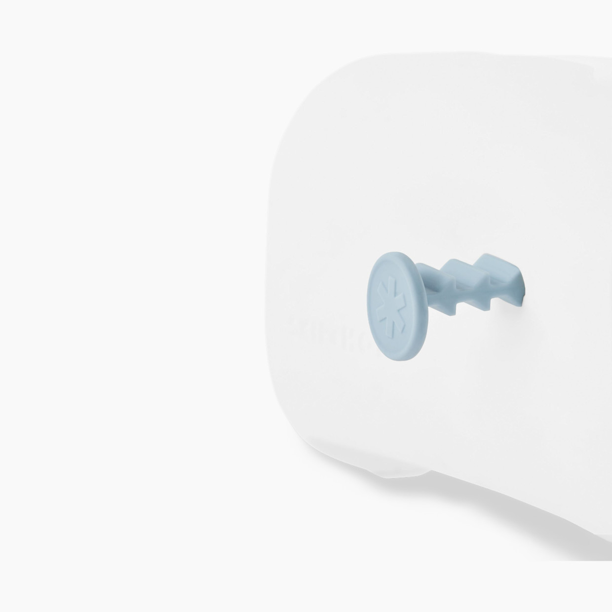 Skip Hop Wave Silicone Bath Spout Cover.