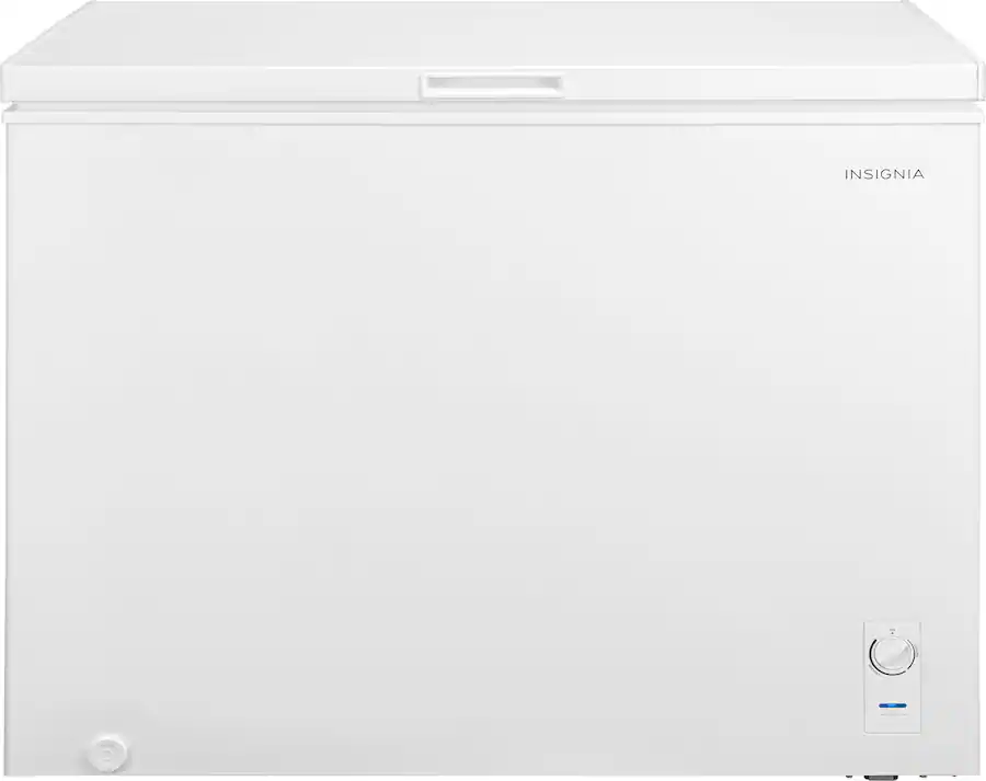 Insignia Garage-Ready Chest Freezer.