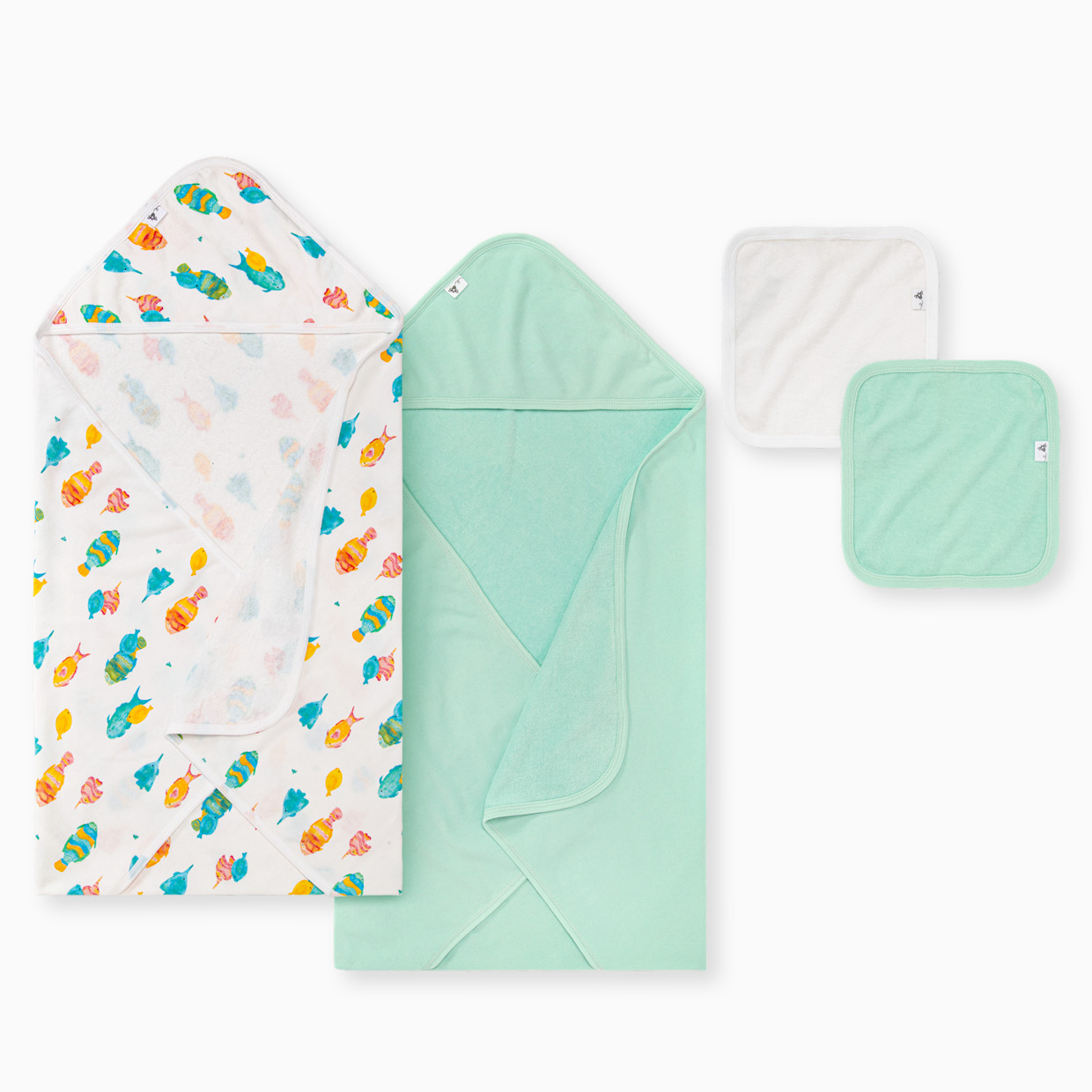 Burt's Bees Baby Hooded Towel and Washcloth Set - Fishy Friends, 0-9 Months.