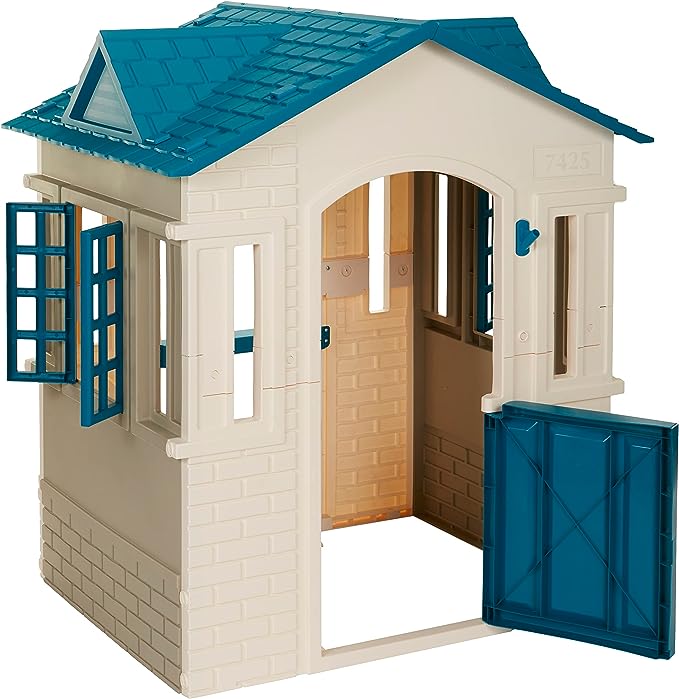 Little Tikes Cape Cottage Playhouse.