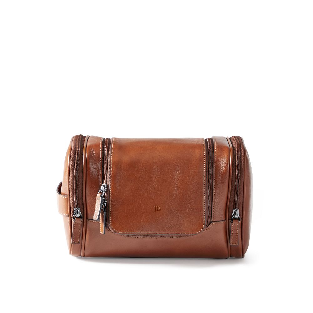 Graham Leather Hanging Toiletry Bag.