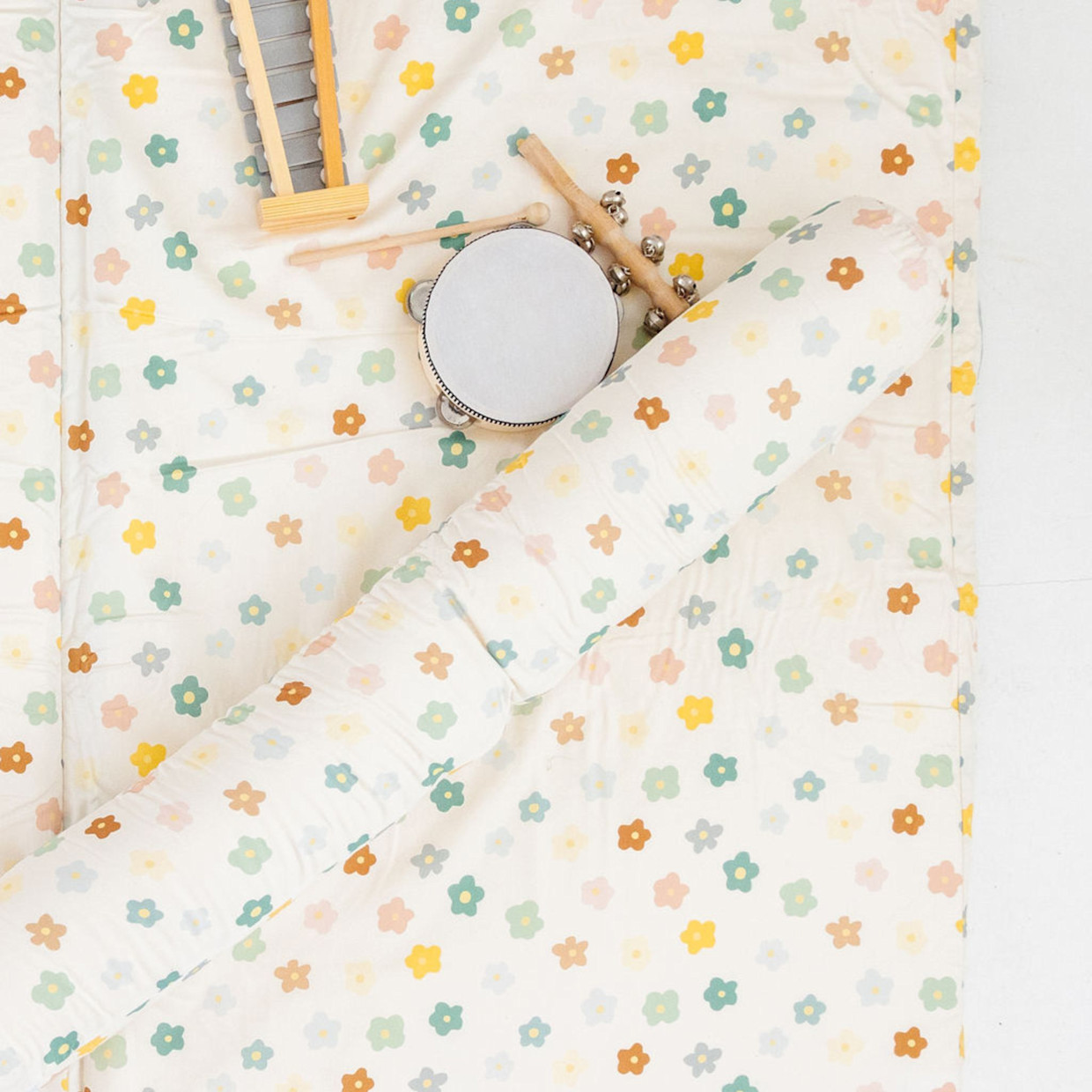 Toki Kids Epic Organic Cotton Play Mat - Playful Posies.