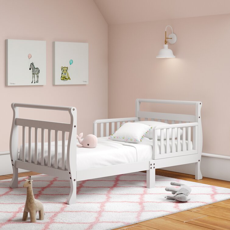 Harriet Bee Broadi Toddler Solid Wood Sleigh Bed.