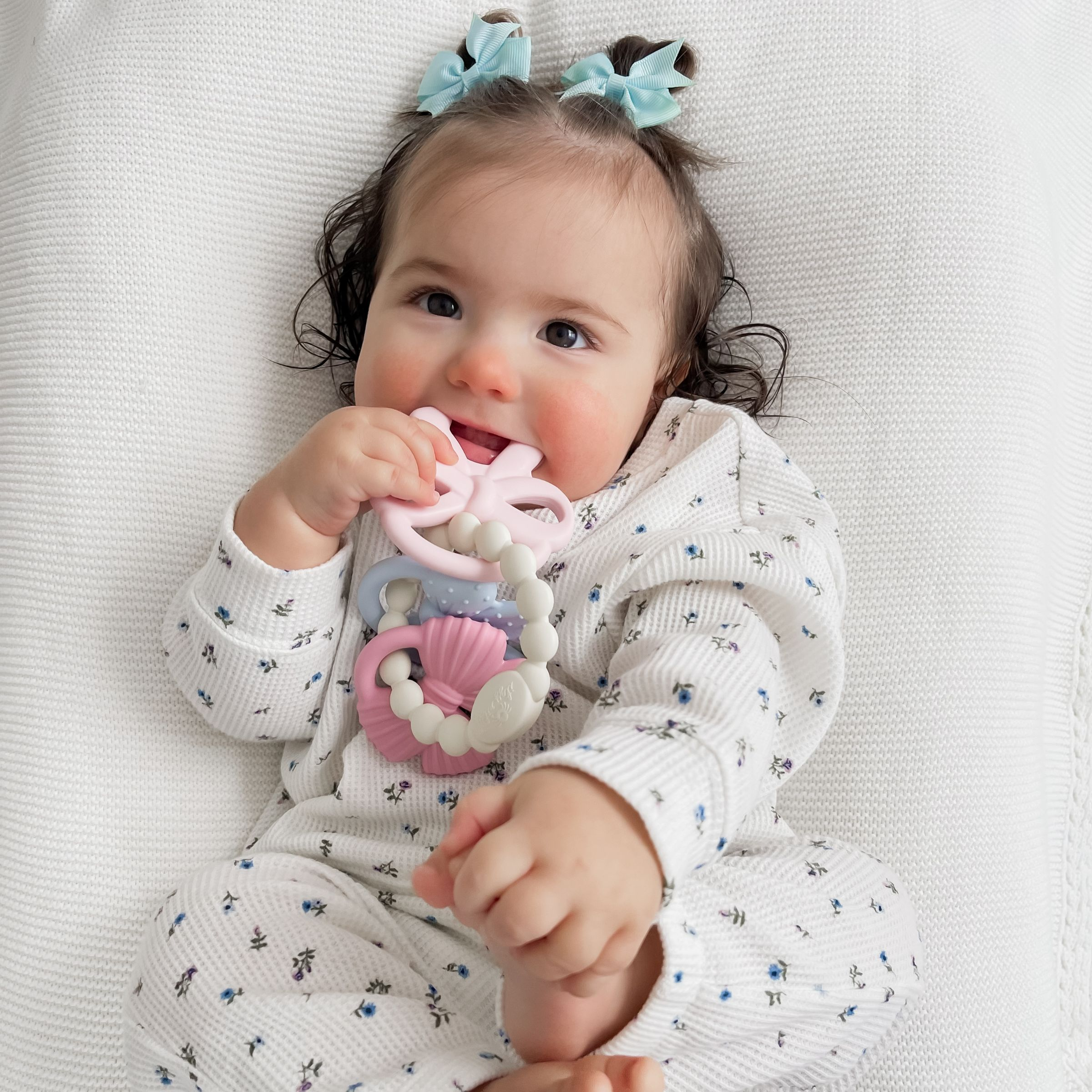 Itzy Ritzy Trio Keys - Multi-Color.