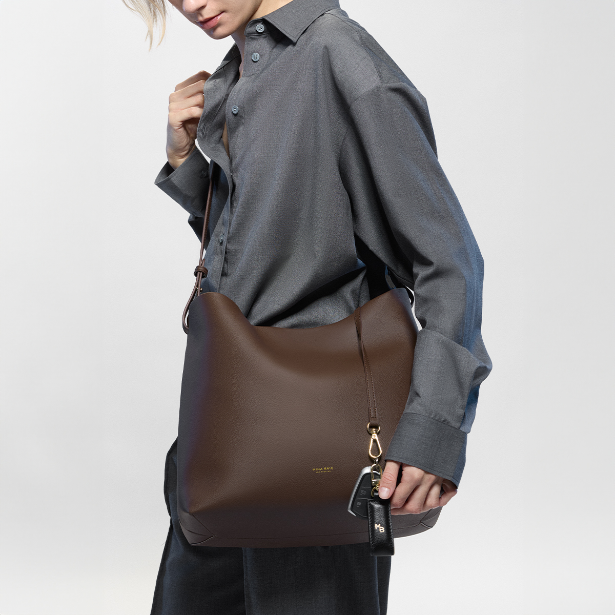 Mina Baie Harlow Diaper Bag Tote - Coco, Midi.