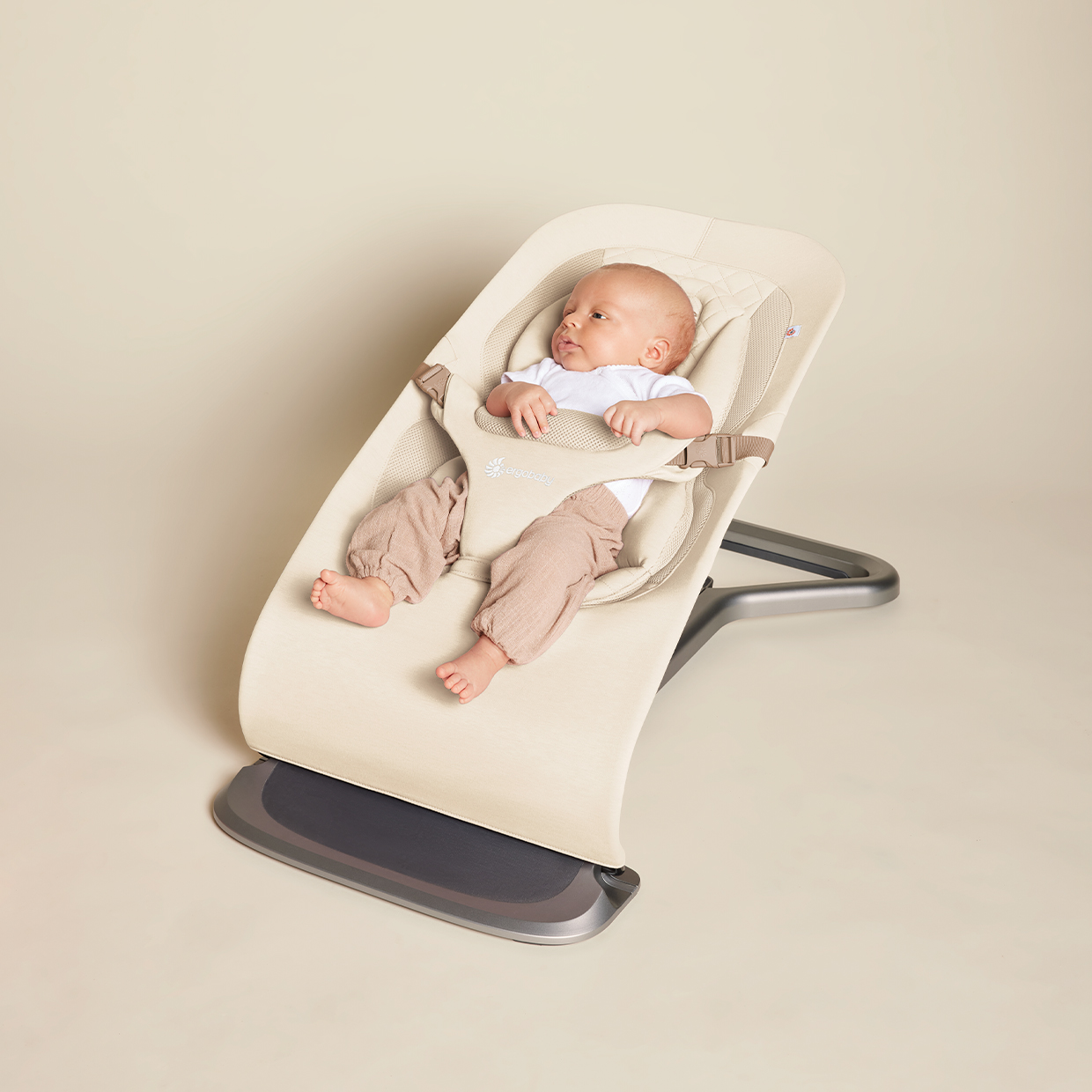 Ergobaby Evolve Bouncer.
