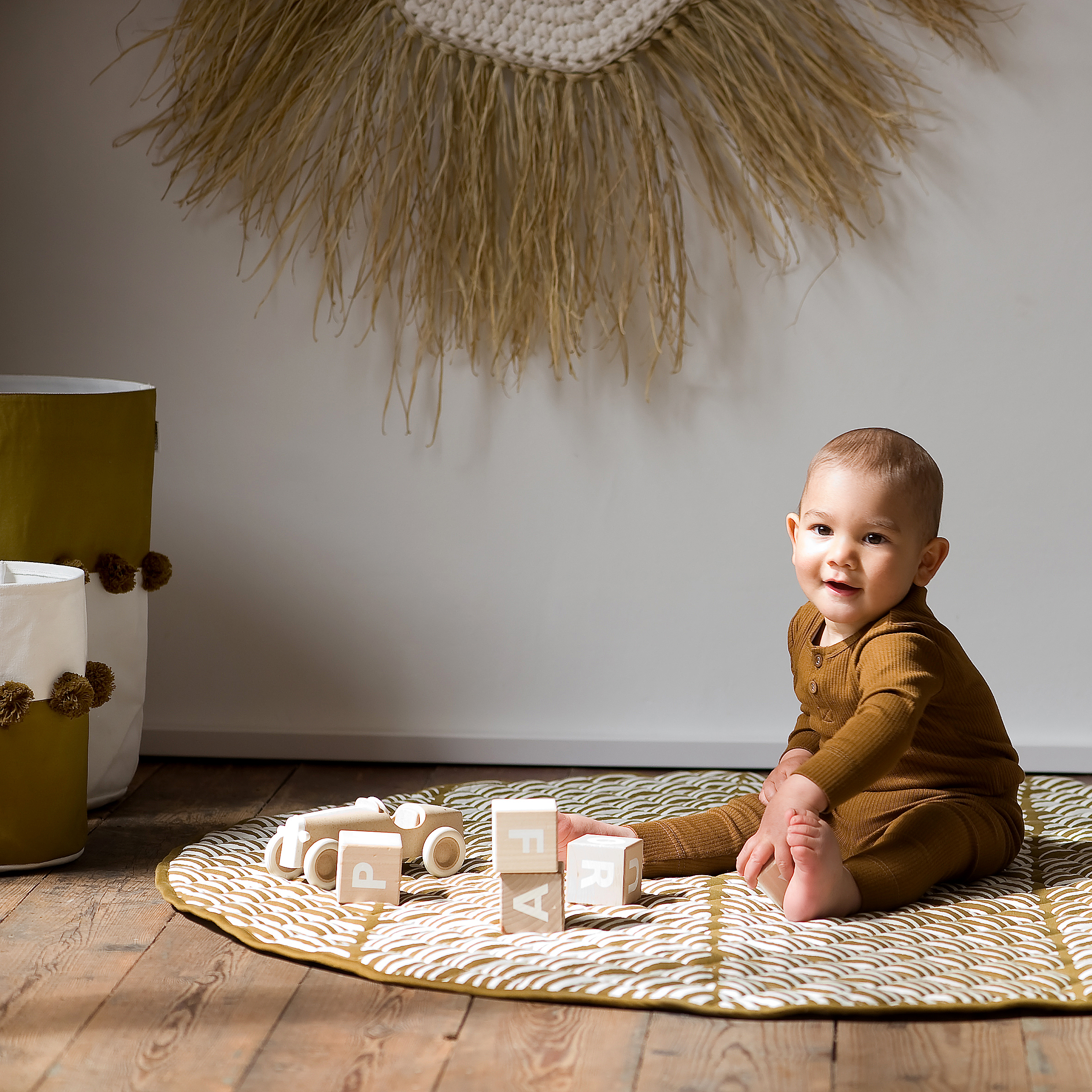 Toddlekind Snuggle Quilted Cotton Play Mat - Sand Castle.