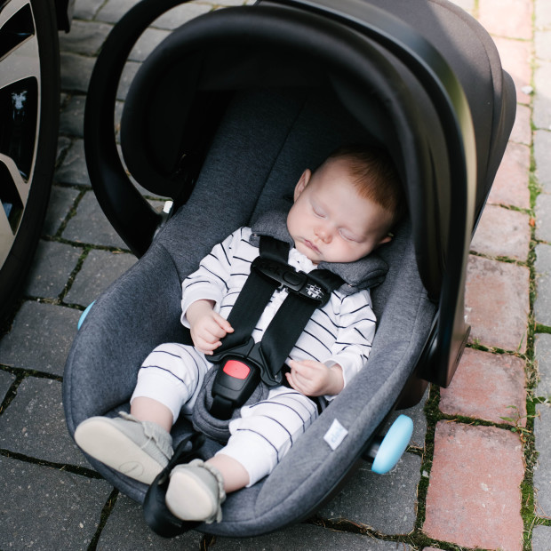 Clek liing Infant Car Seat - Carbon (Standard).
