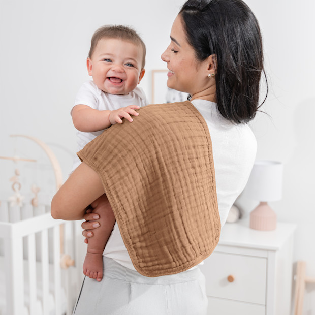 Comfy Cubs 6-Layer Muslin Burp Cloths Set.