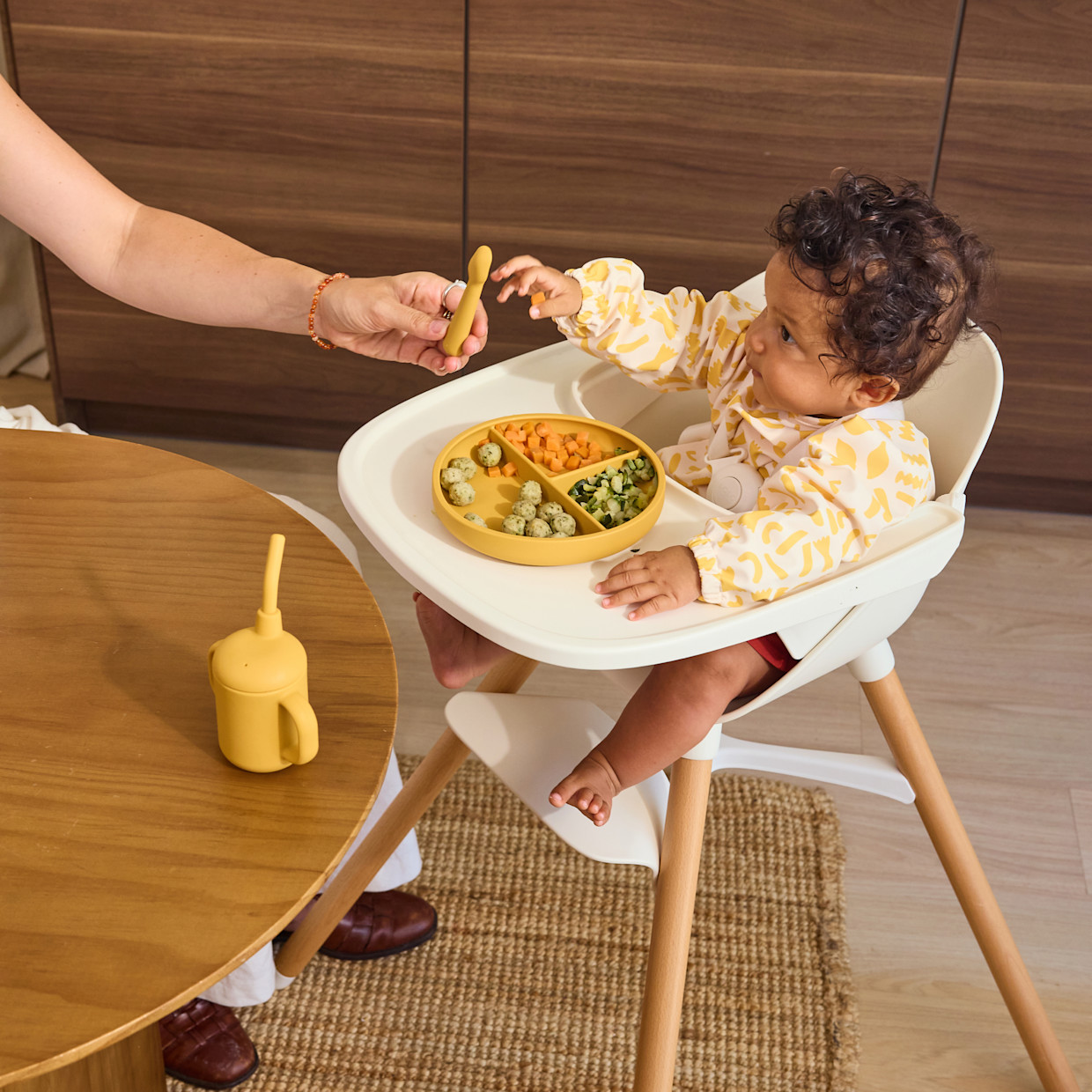 Lalo Smock Bib - Pasta.