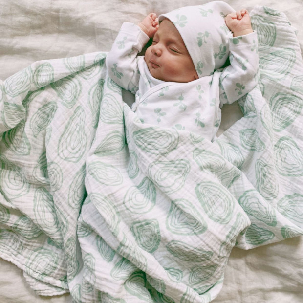 Lewis Take Me Home Outfit - Green Mini Radish, Newborn.