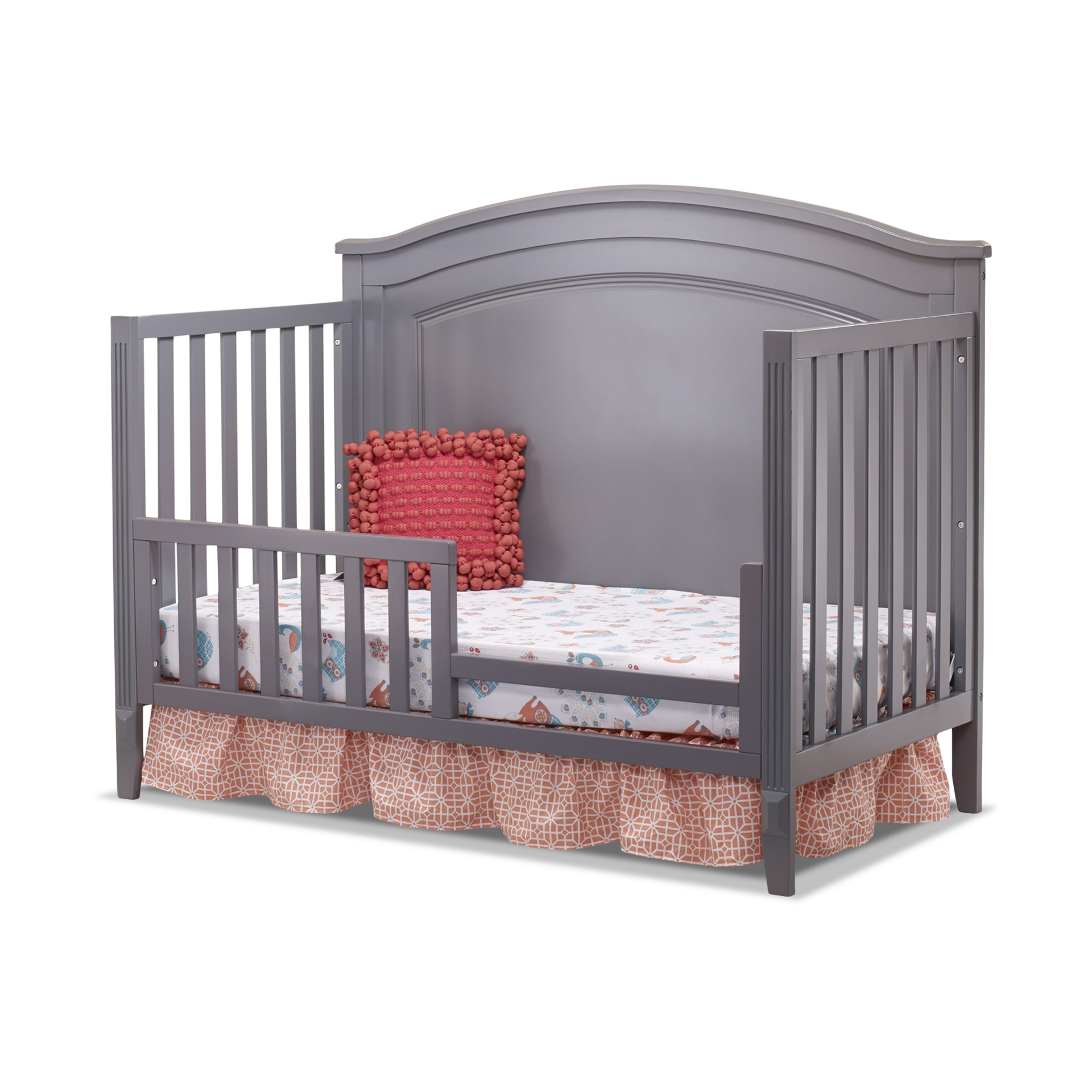 Sorelle Berkley Round Top Panel Crib.