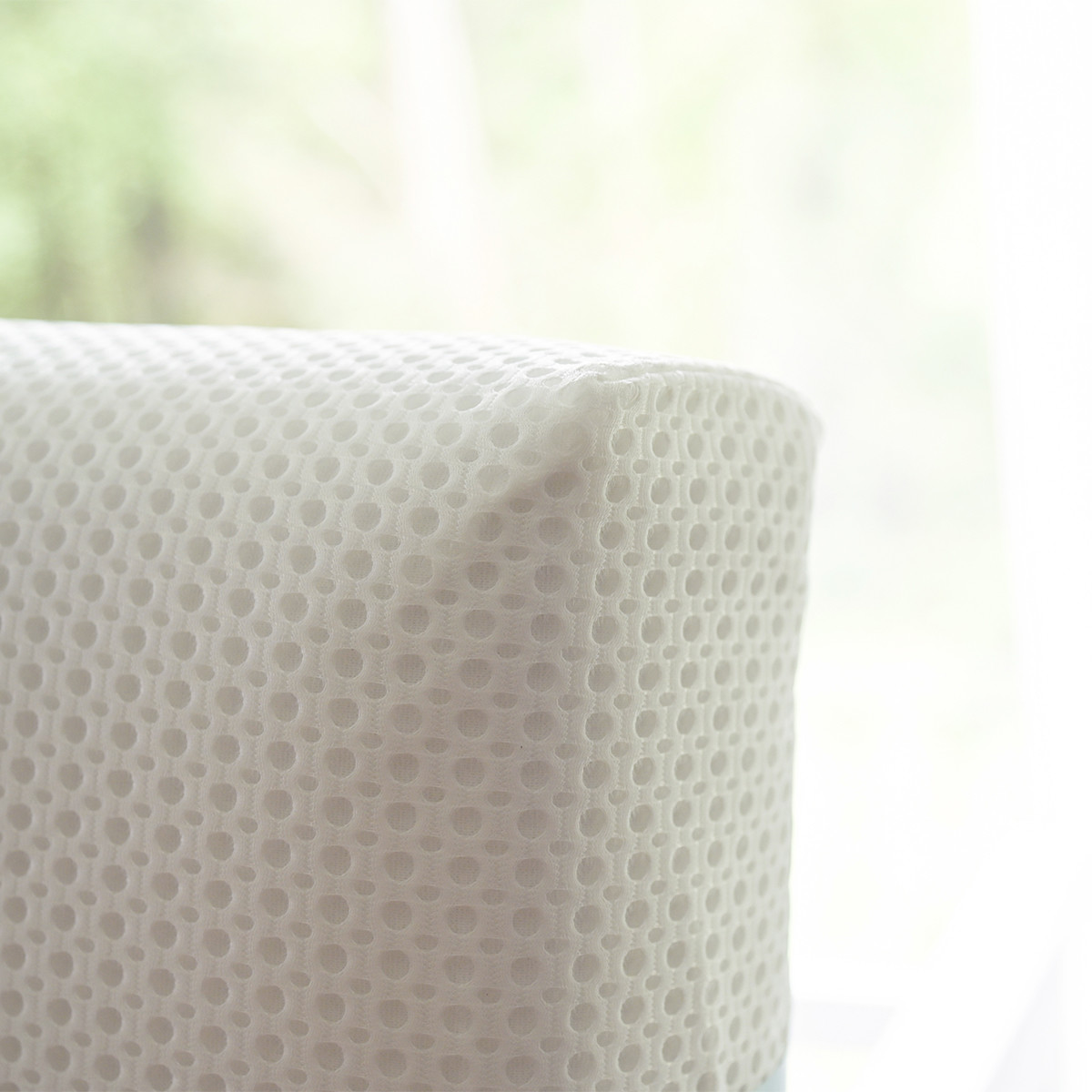 Lullaby Earth Mini Crib Size Breathe Safe Breathable Mattress.