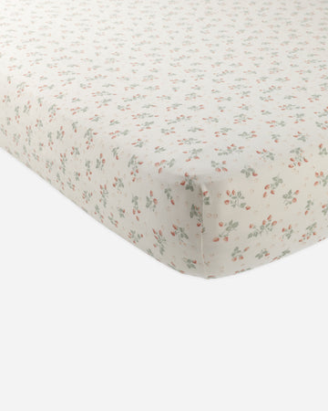 Quincy Mae Bamboo Crib Sheet.