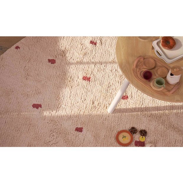 Sage & Wild Rust Dotted Washable Organic Cotton Rug .