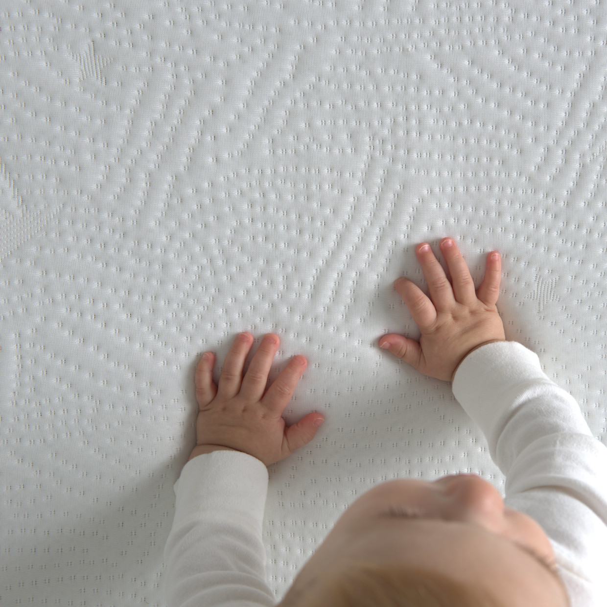 Bundle of Dreams Mini Crib Size Mattress, 5" - White.
