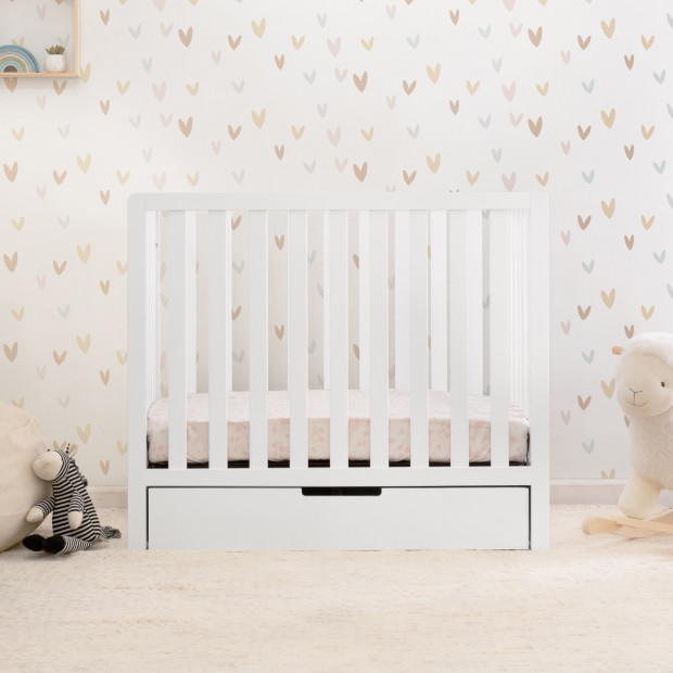 Carter's by DaVinci Colby 4-in-1 Convertible Mini Crib with Trundle - White.
