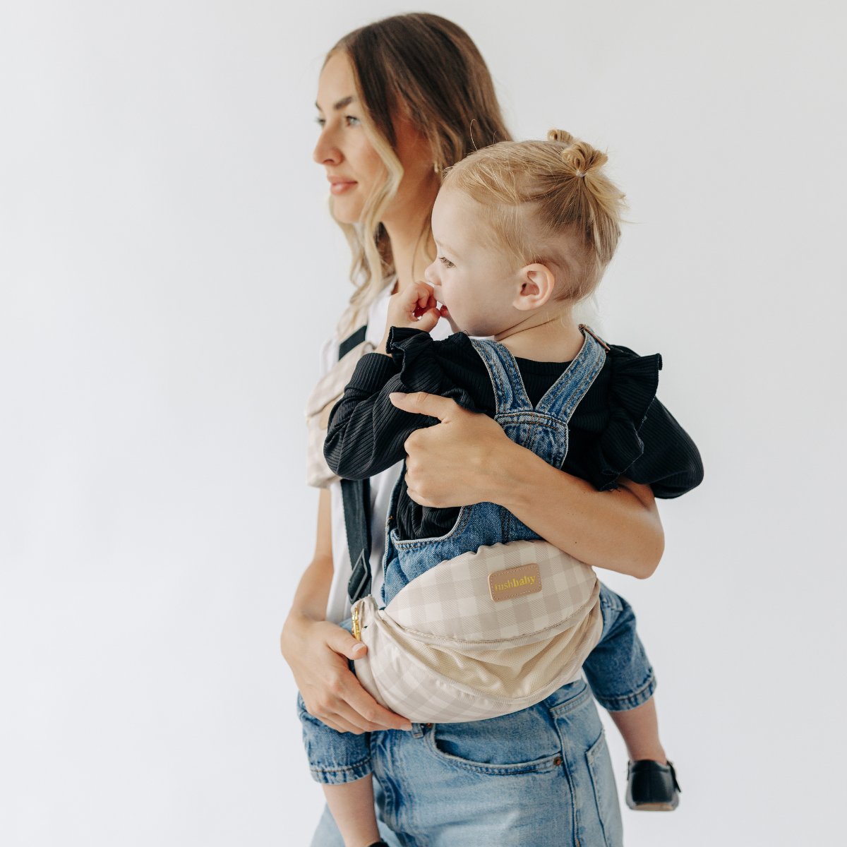 Tushbaby Liftoff Toddler Sling - Gingham.