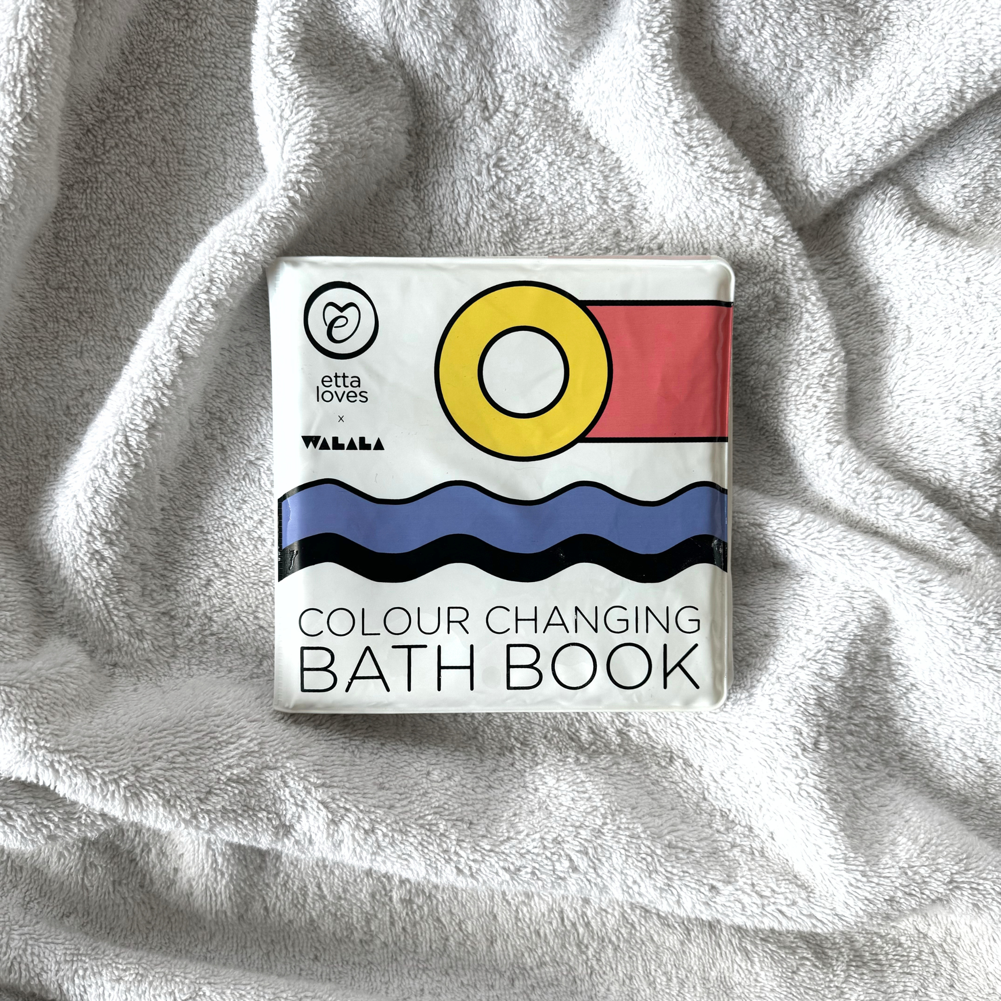 Etta Loves Colour Changing Bath Book.
