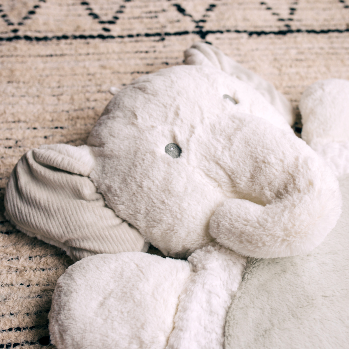 Mary Meyer Animal Baby Play Mat - Afrique Elephant.
