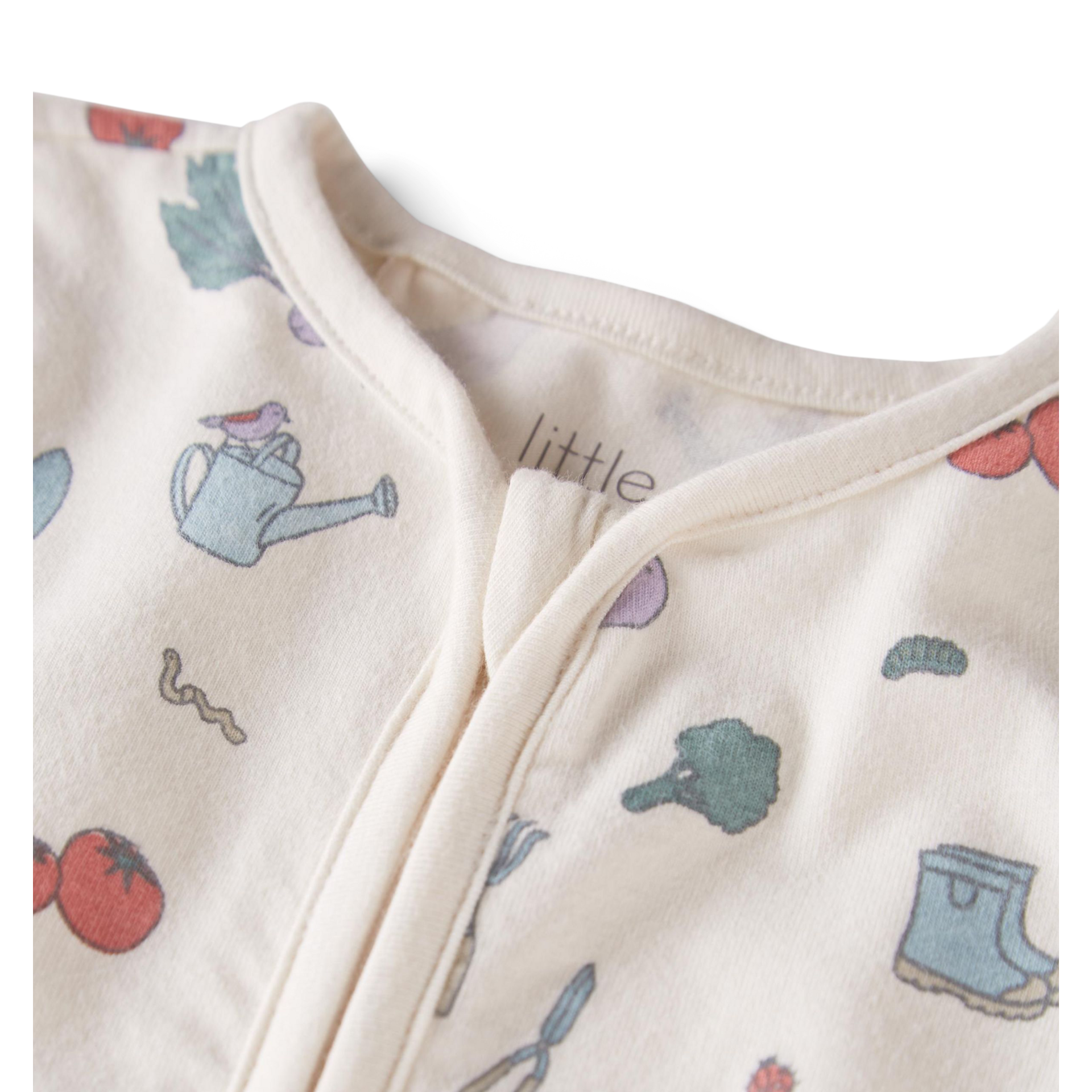 Carter's Little Planet Organic Cotton Sleep & Play Pajamas - Veggie Garden Print, Newborn.
