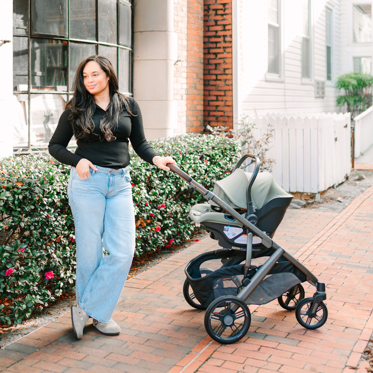 UPPAbaby Vista V3 Stroller & Aria V2 Lightweight Infant Car Seat Travel System - James.