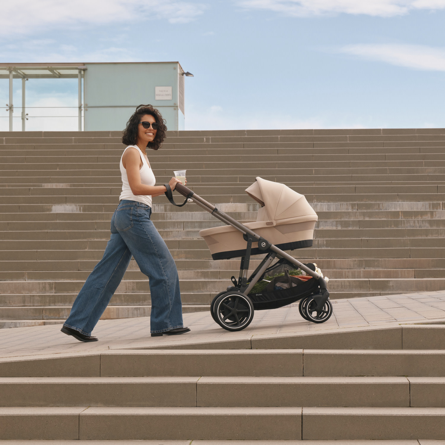 Product Image 4.