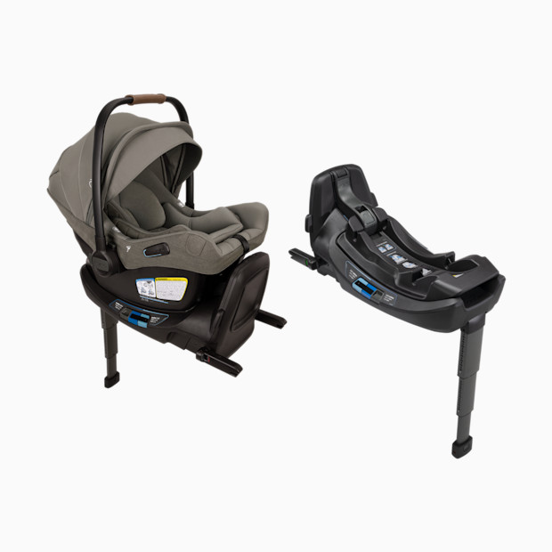Nuna PIPA aire rx & Car Seat Base Bundle.