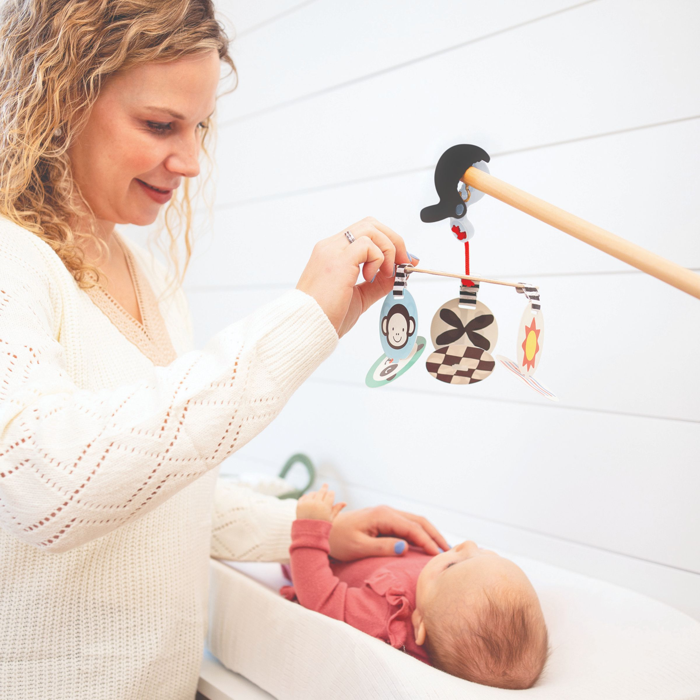 Manhattan Toy Wimmer-Ferguson Infant Stim-Mobile To Go.