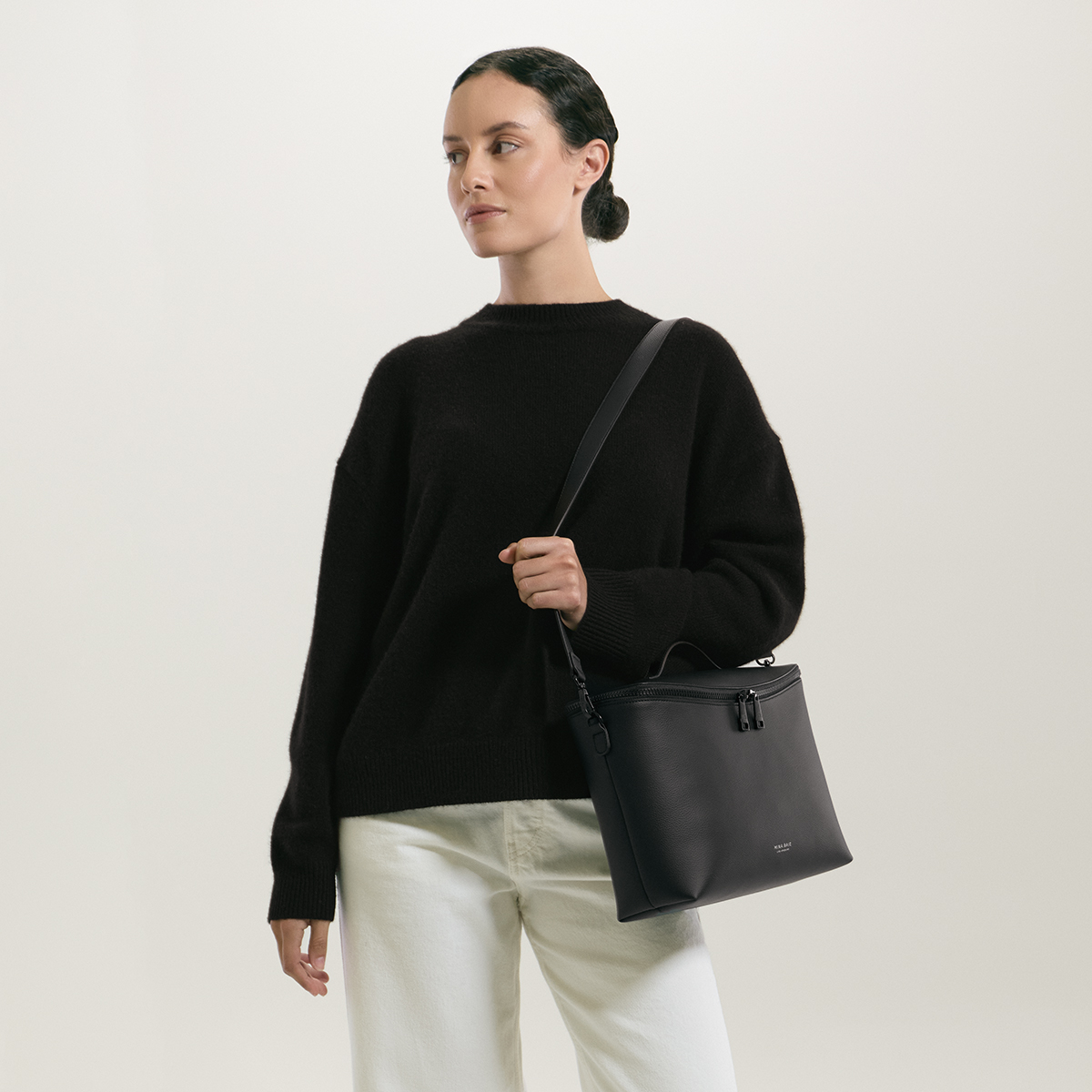 Mina Baie MINA Car Bag Vegan - Black.