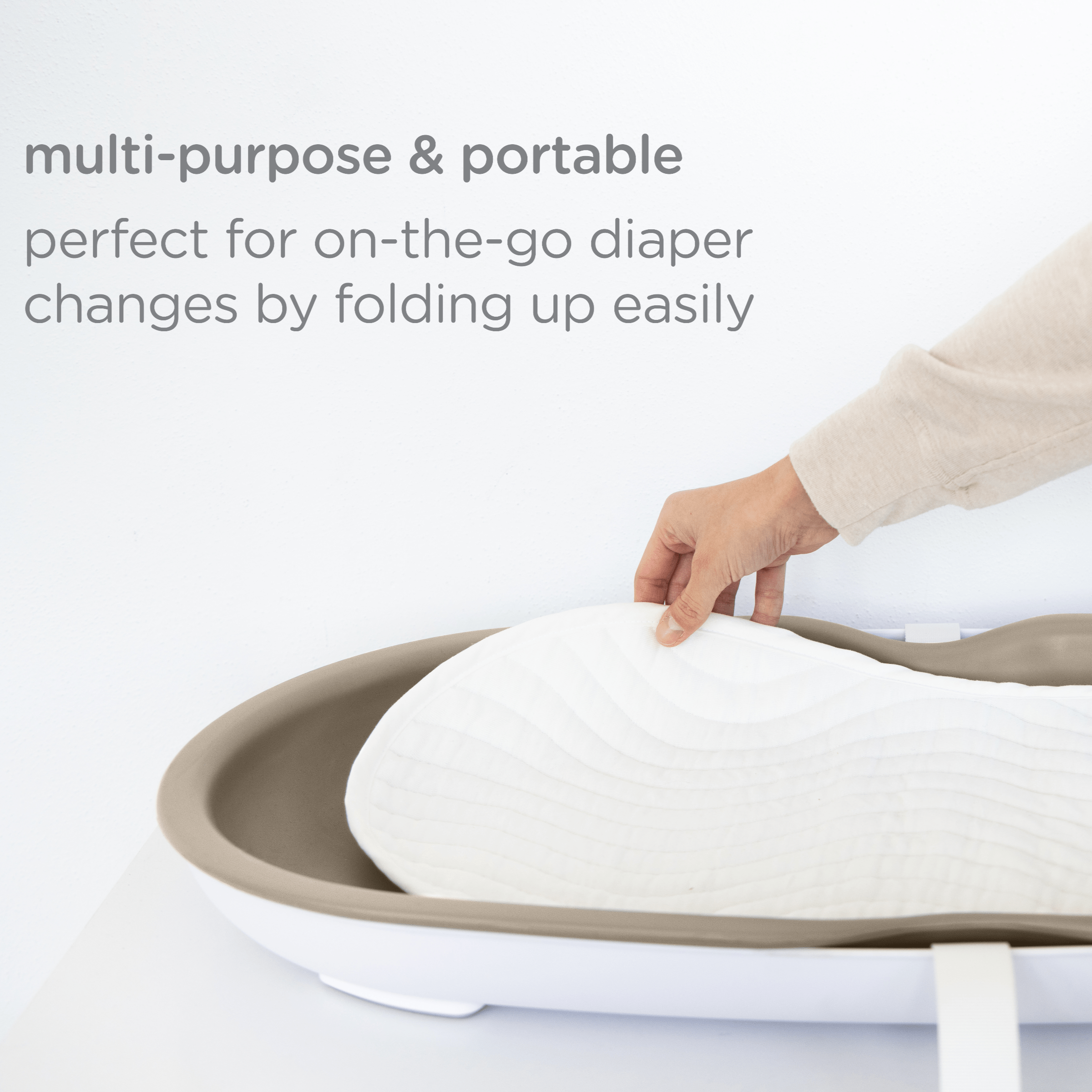 Ubbi Quilted Reusable Changing Pad Liners (4-Pack).