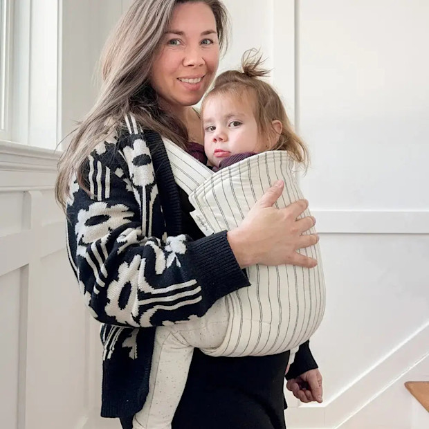 hope & plum Lark Baby Carrier.