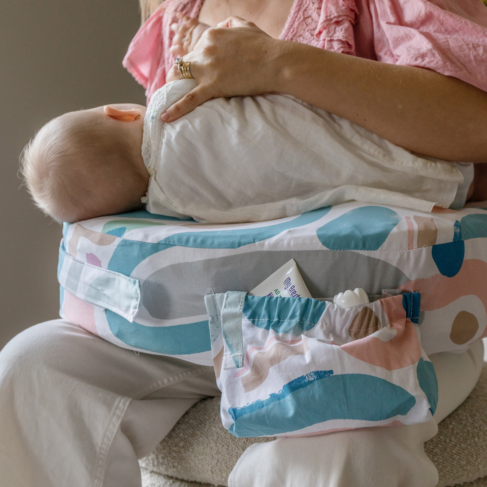 My Brest Friend Organic Super Deluxe Nursing Pillow Modern Art