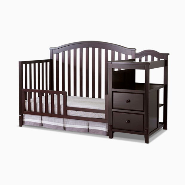 Sorelle Berkley Crib & Changer.