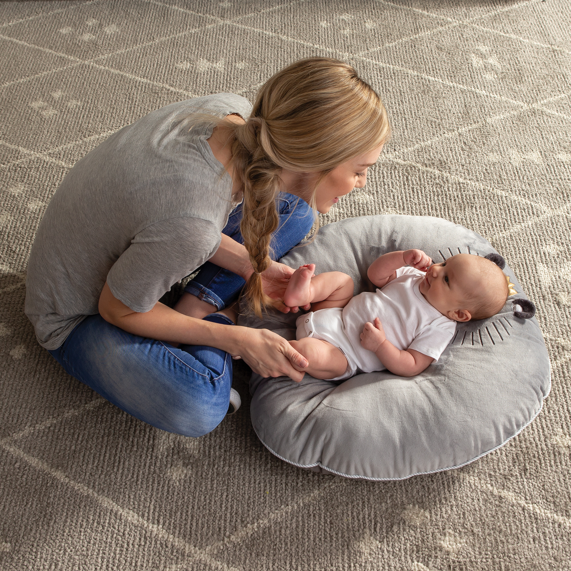 boppy preferred newborn lounger