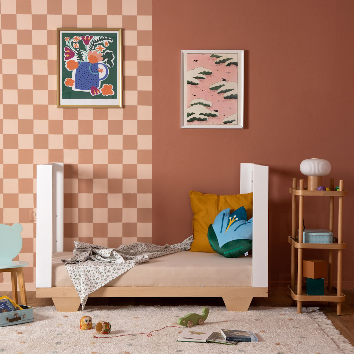 dadada Spirit 8-in-1 Convertible Crib - White.