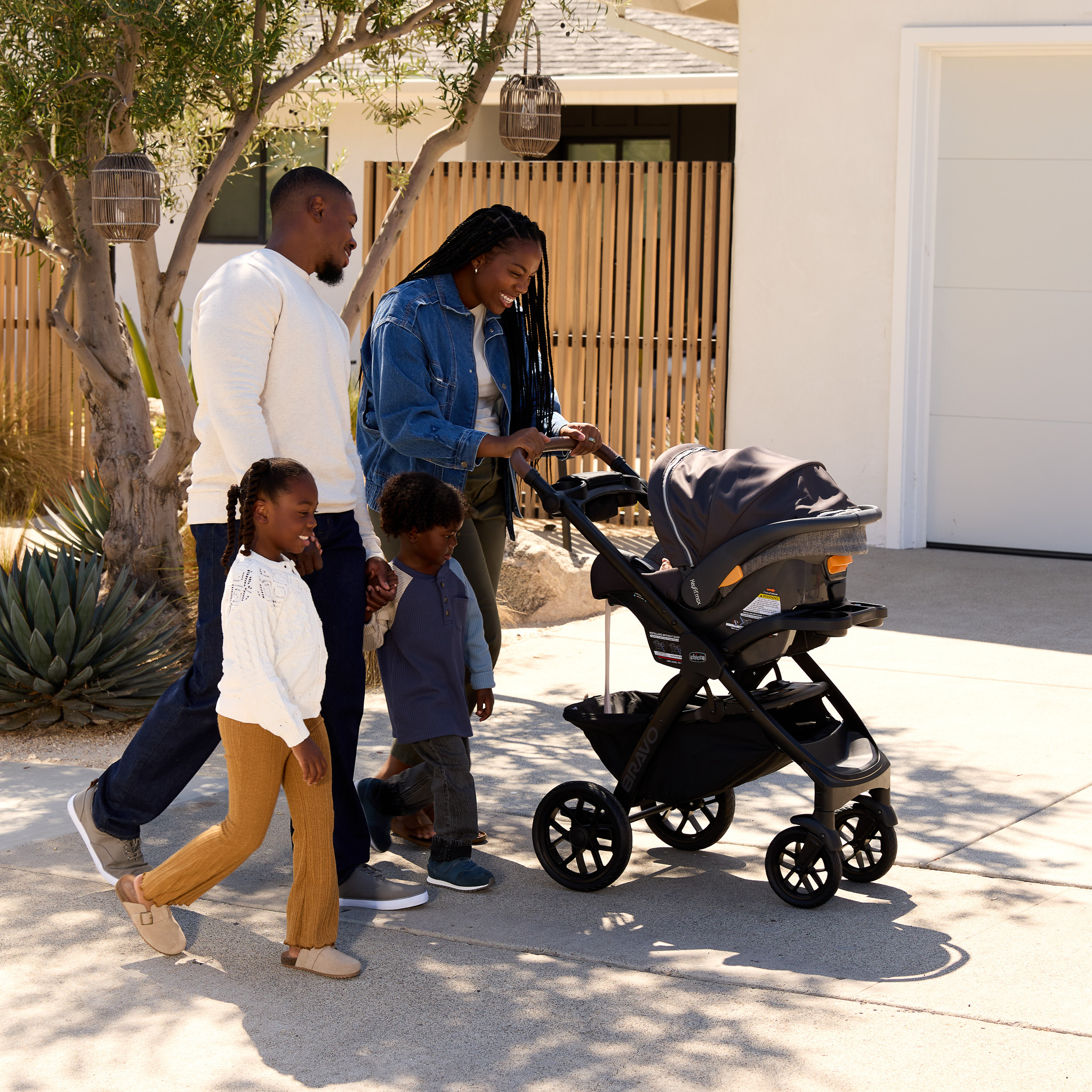  Bravo Primo Cleartex Trio Travel System.