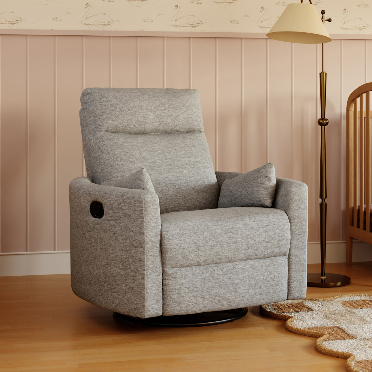 daVinci Atlas Manual Swivel Recliner - Frost Grey.