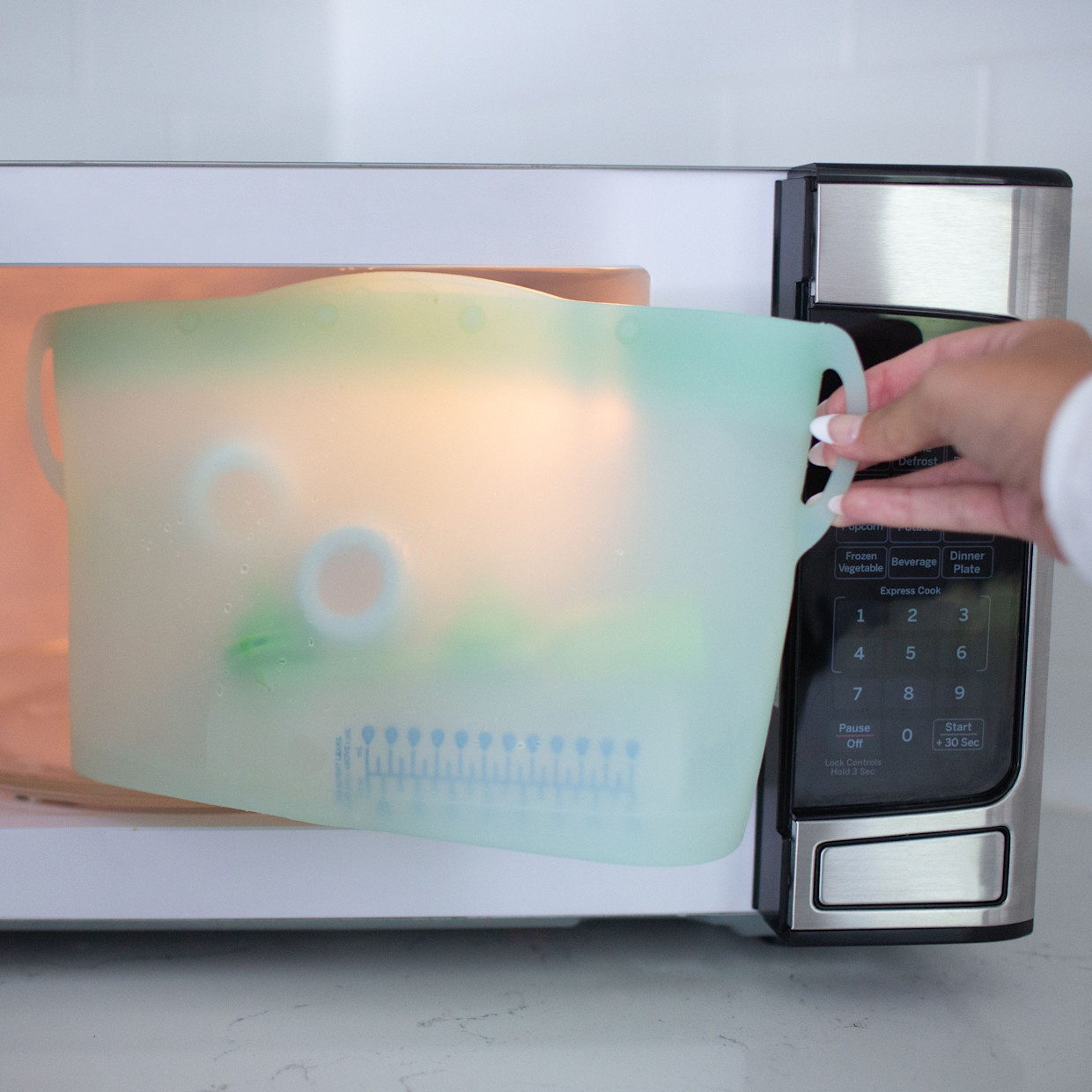 Dr. Brown's Microwave Sterilizer Bag, Silicone - Green.